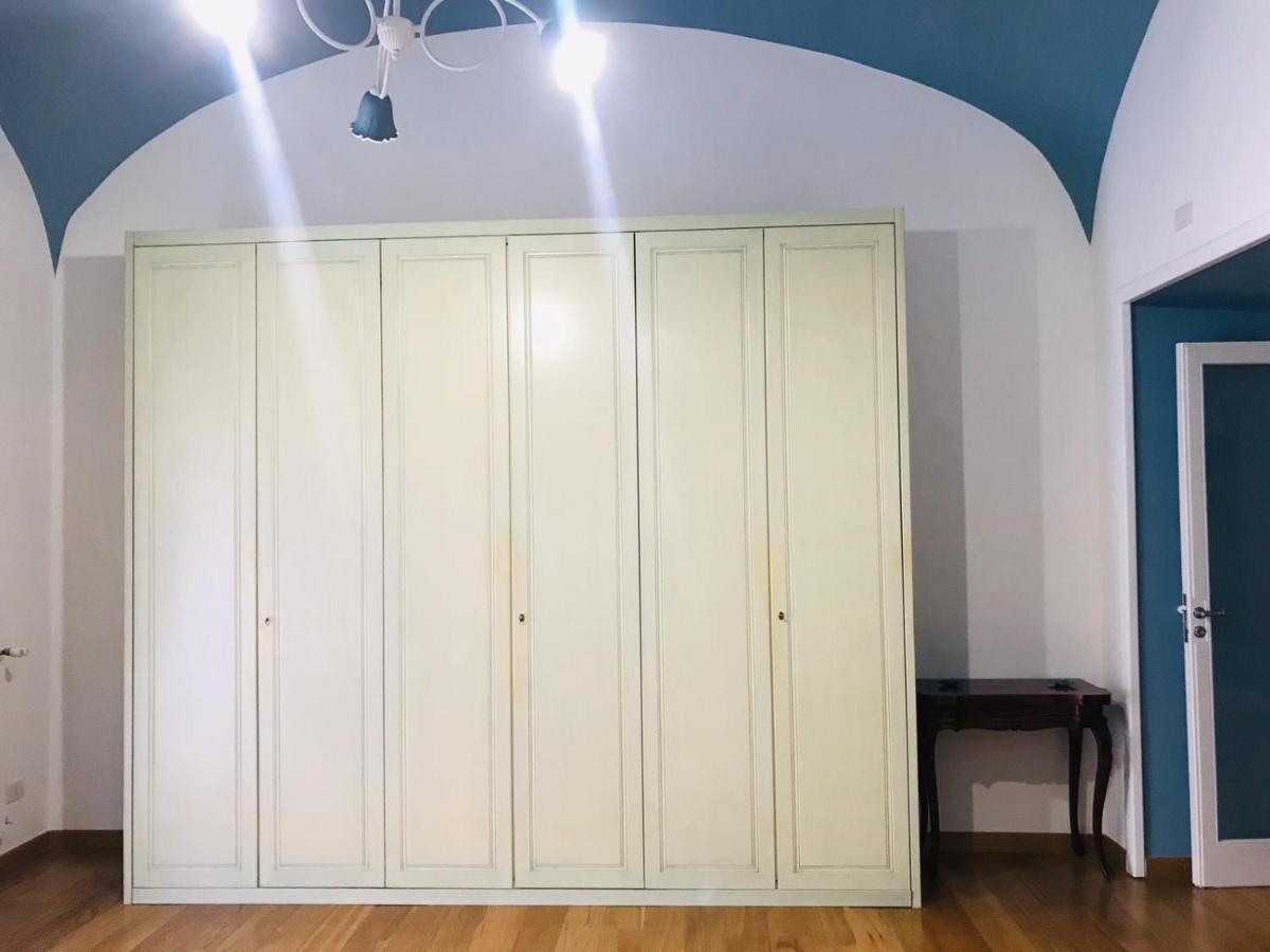 Suite Mari Неаполь Екстер'єр фото