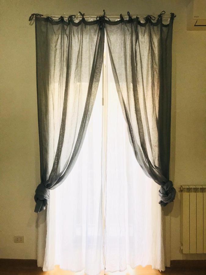 Suite Mari Неаполь Екстер'єр фото